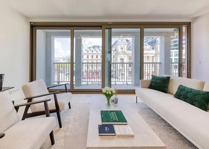 Designer Apartment Hyper Central
